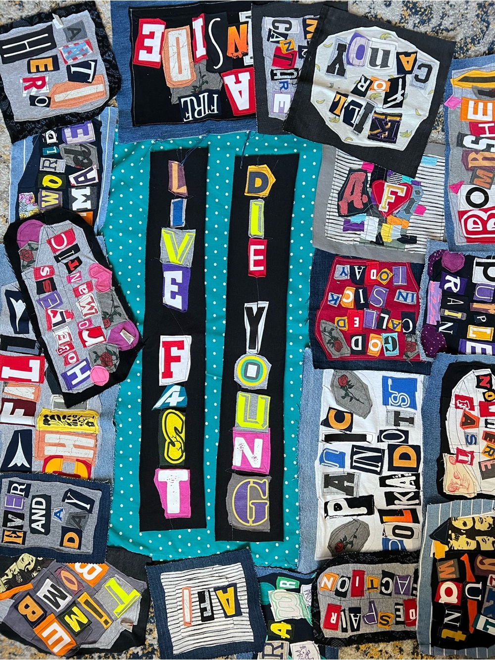 Ransom Note Patch - Childless Cat Lady - Picture 6 of 12